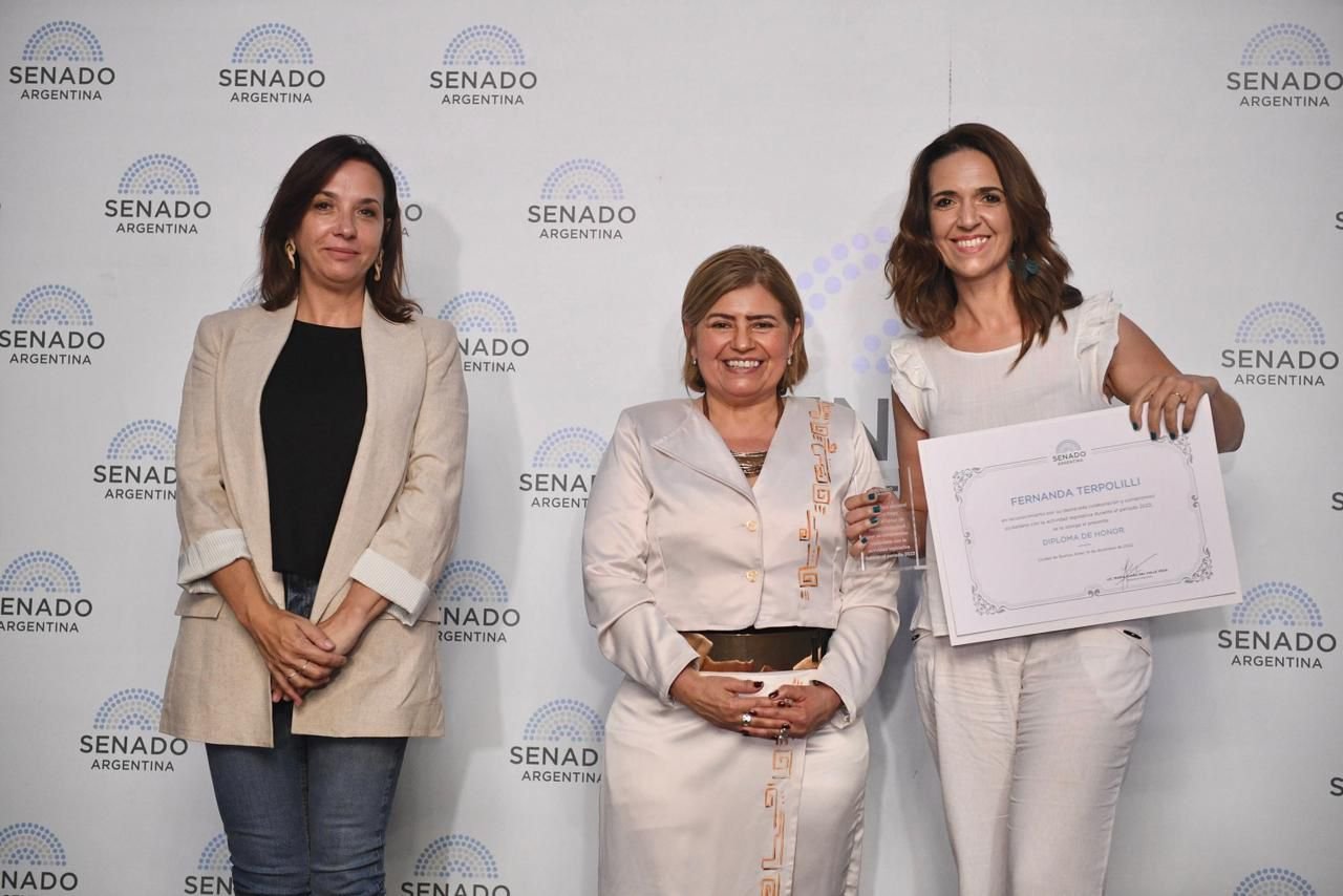 Fotografia-de-lactancia-enraizadas-en-el-senado-de-la-nacion-argentina